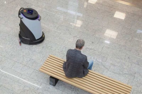 Pořídili jsme ekologický úklidový stroj Scrubber 50. Čistíme efektivněji, šetrněji a s respektem k přírodě